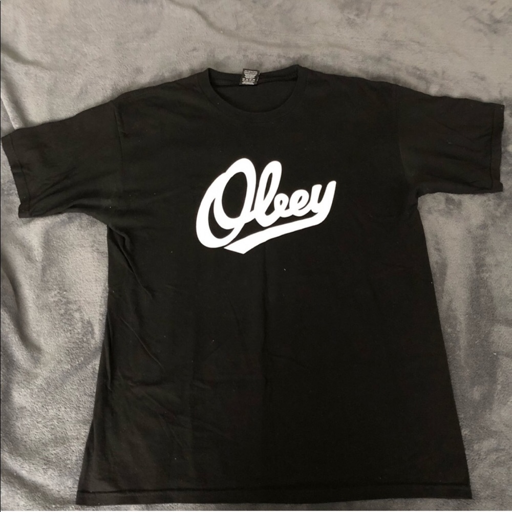 Black obey shirt